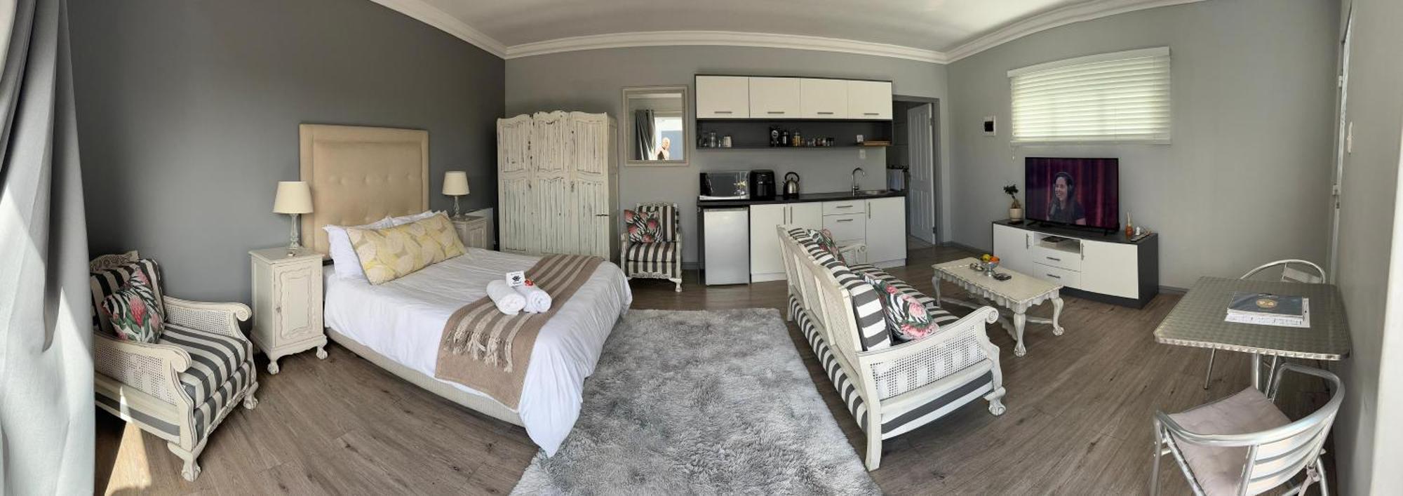 Namaste Spacious Studio Apartment Langebaan Bagian luar foto